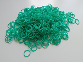 600 ELASTIEKJES RAINBOW / LOOM BANDS (zee groen) 600 ELASTIEKJES RAINBOW / LOOM BANDS (zee groen)